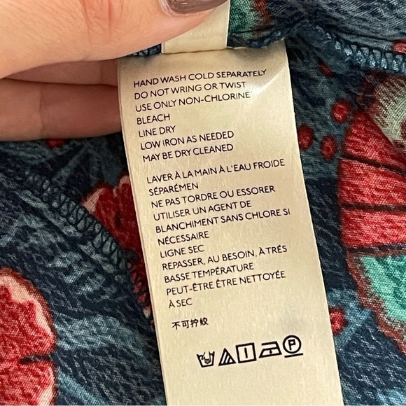 Maeve Anthropologie Lettia Smocked Floral Blouse Multicolored Size XS - Picture 8 of 8